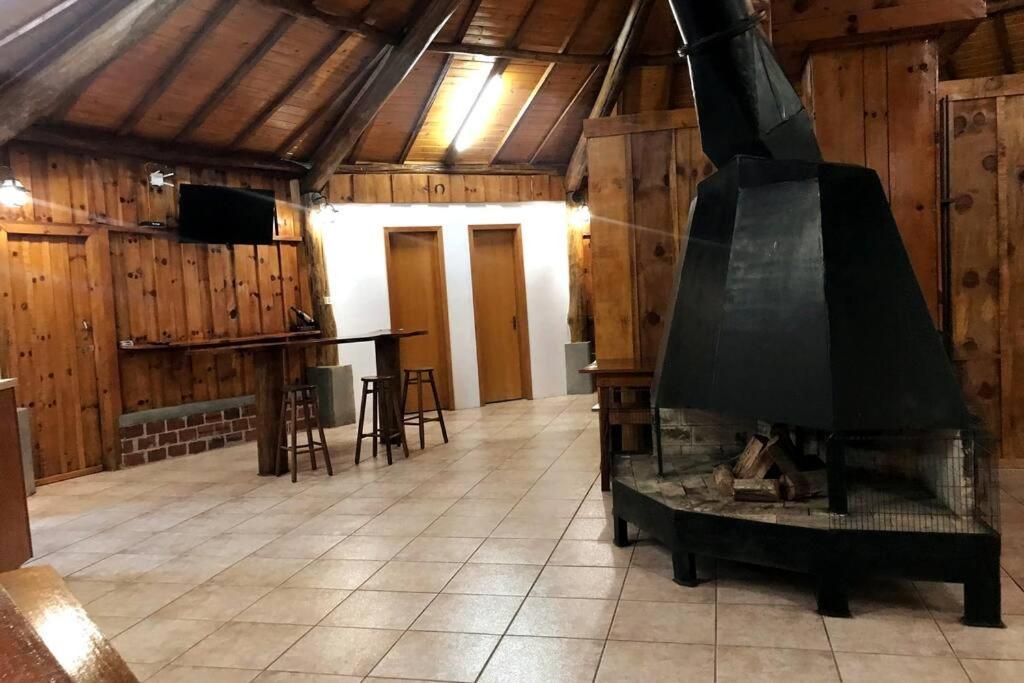 Galpao Rustico No Vale Dos Vinhedos Bento Gonçalves Exterior foto