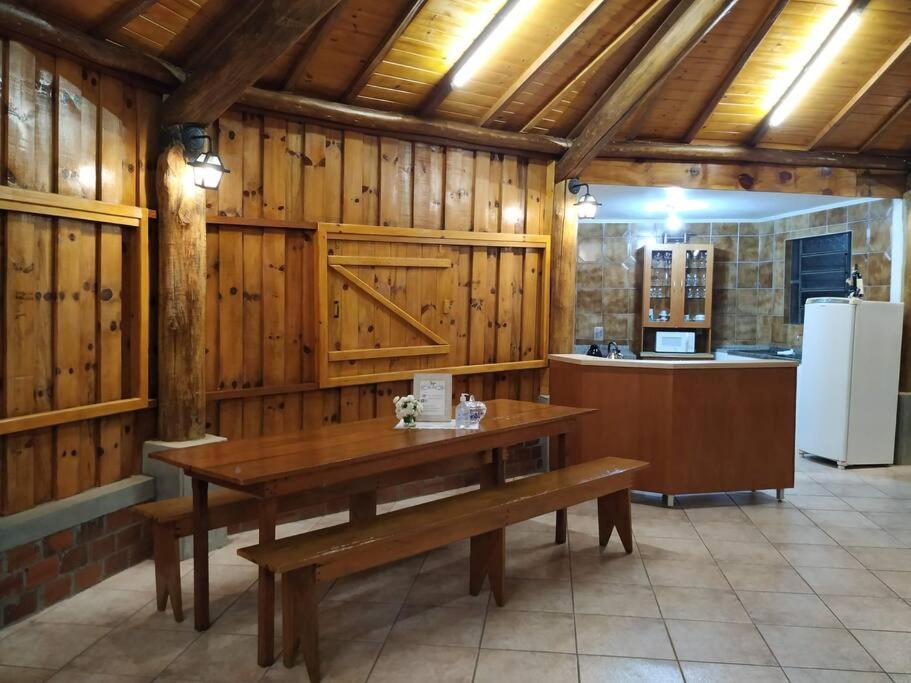 Galpao Rustico No Vale Dos Vinhedos Bento Gonçalves Exterior foto