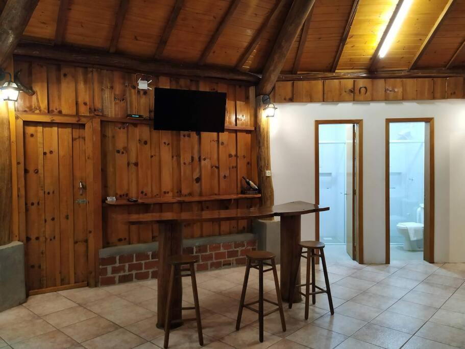 Galpao Rustico No Vale Dos Vinhedos Bento Gonçalves Exterior foto