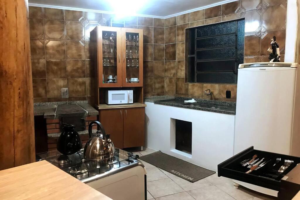 Galpao Rustico No Vale Dos Vinhedos Bento Gonçalves Exterior foto